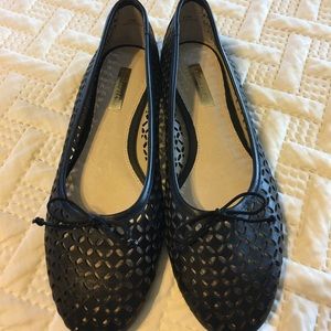 Black leather flats. Louise Et Cie